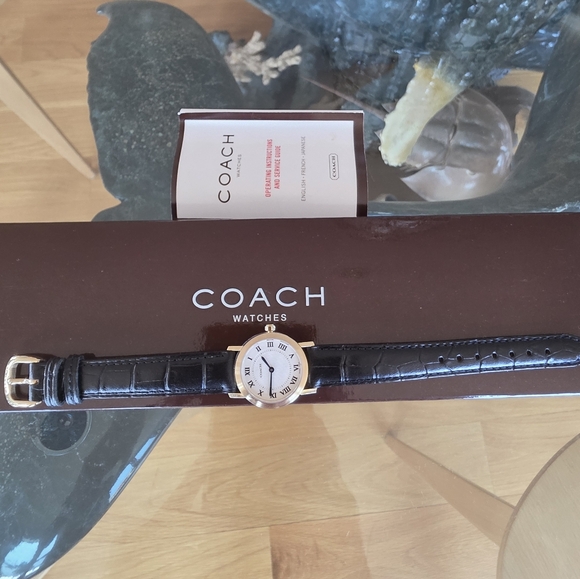 New, Vintage Coach Swiss Made Watch - Picture 7 of 16